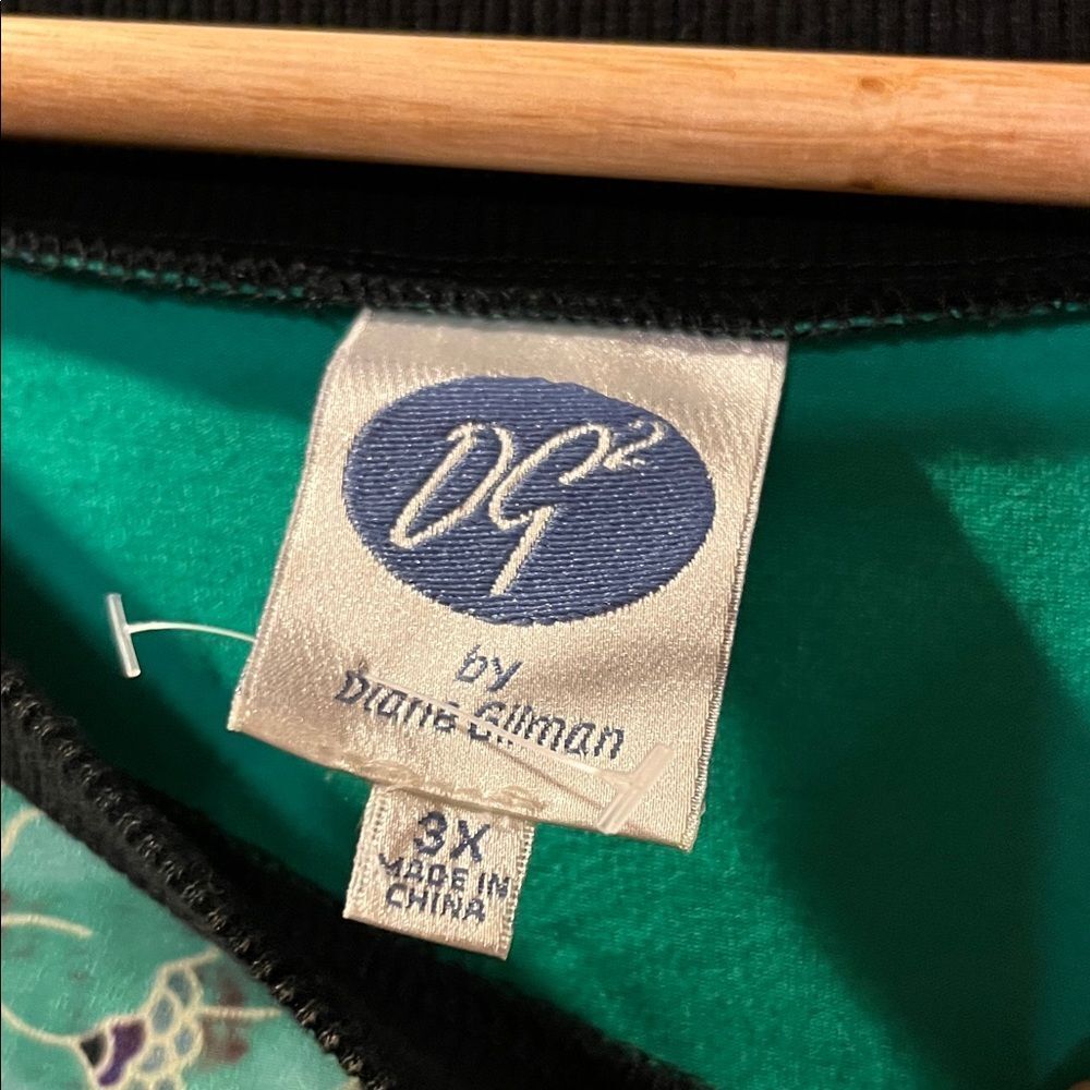 DG2 by Diane Gilman Floral Print Sweatshirt - Teal and Black - Picture 2 of 10